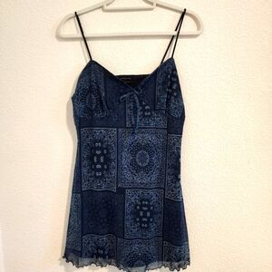 Urban Outfitters slip dress size Large.  Item 0811241D